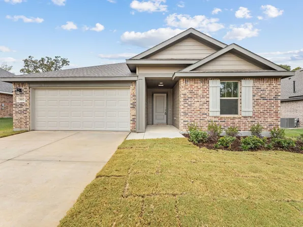 3812 Rose Hill Ct, Denison, TX 75020