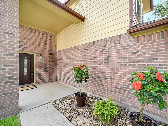 2nd image of 21614 Bowcreek Lane