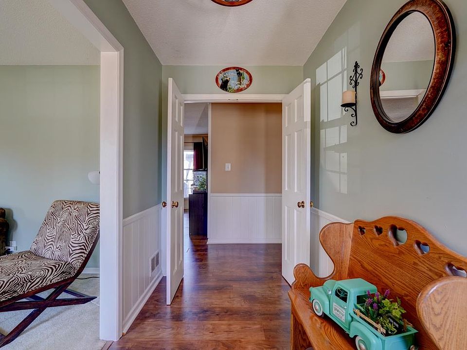 703 Meadowbrook Dr, Spartanburg, SC 29307 Zillow