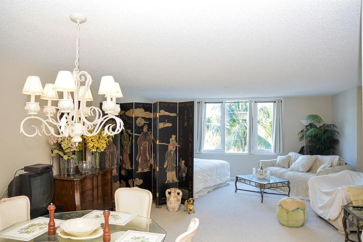 Studio, 1.0 bath, 760 sqft, $4,999 — Photo 4