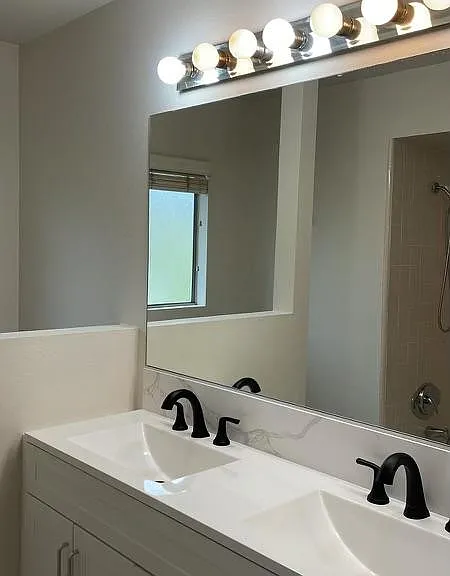 930 W Duarte Rd #2 — Photo 3