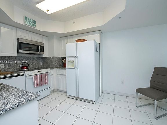 5th image of 6301 Collins Ave APT 3106