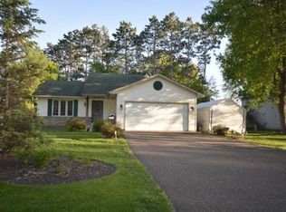 5675 Fenway Ct, Stacy, MN 55079