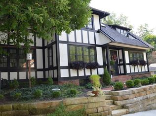 328 E Elm St, Granville, OH 43023