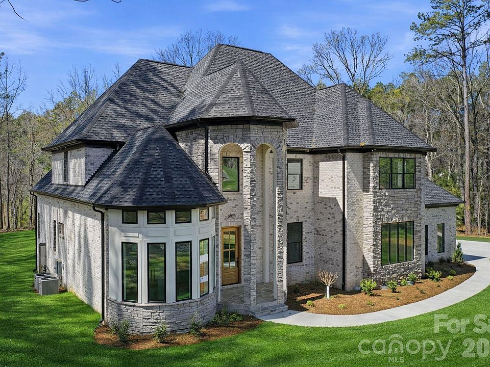 1st image of 6405 Chimney Bluff Rd