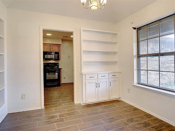 5th image of 8037 Lazy Brook Dr