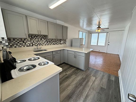 3rd image of 522 Lauiki St #D