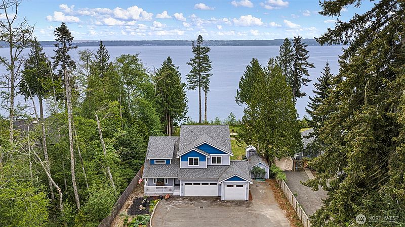 4th image of 3013 Paradise Bay Road