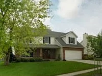 2805 Stonehurst Dr photo 1