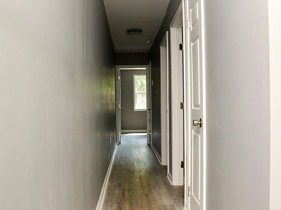 5th image of 3105 Yale Ave #3105