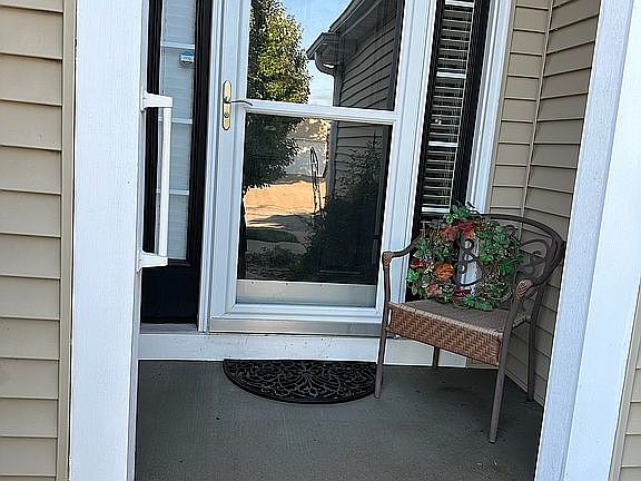 2nd image of 4803 Kelsey Ct