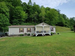3051 Jetts Creek Rd, Booneville, KY 41314