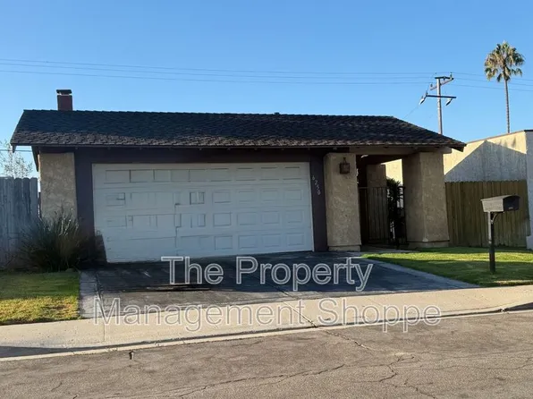 6250 Mockingbird St, Ventura, CA 93003