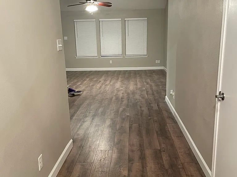 4759 Widerop Ln — Photo 3