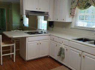 2053 Woodland Dr, Macon, GA 31211