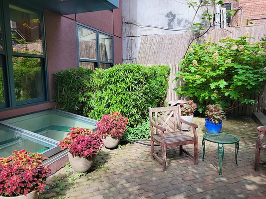 Sold by Berkshire Hathaway HomeServices New York Properties | media 20