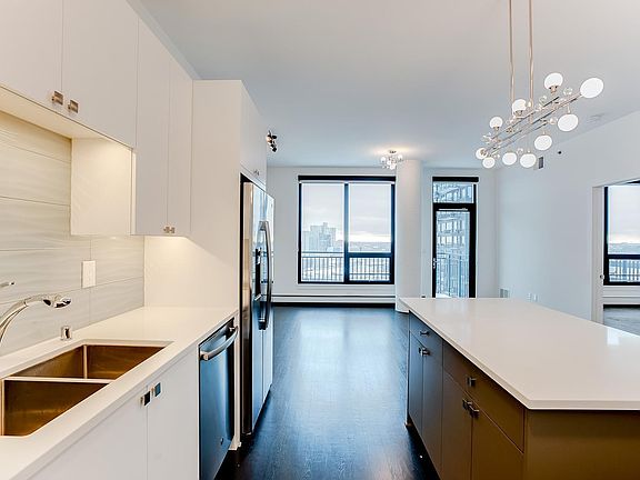 3rd image of 1240 S 2nd St Unit 1027