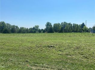 W 239th St, Louisburg, KS 66053