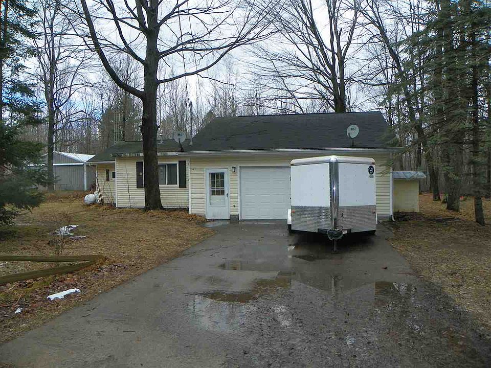 2803 Dell Rd, Harrison, MI 48625 Zillow
