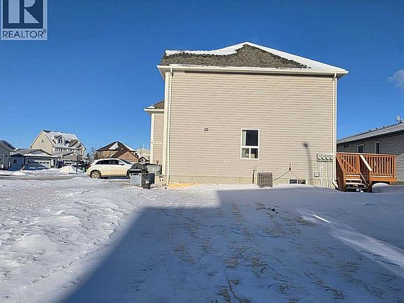3rd image of 2602 11th Ave