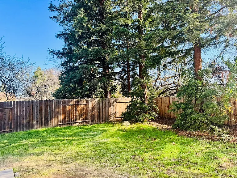 5807 Devon Dr — Photo 20