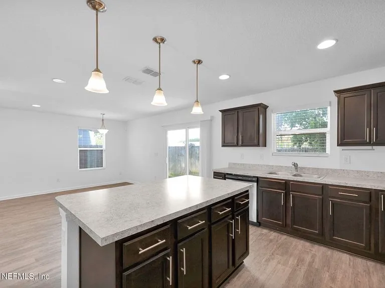 8105 Oden Ave — Photo 9