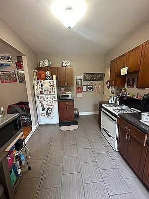 5th image of 1522 61st St Unit 1
