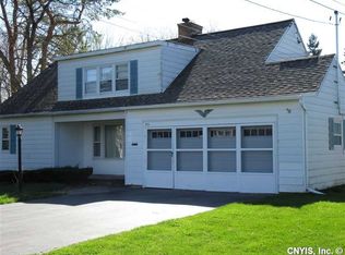 105 Kenwick Dr, Syracuse, NY 13208