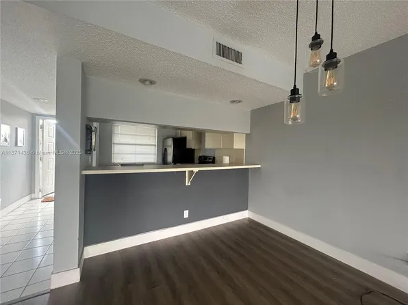 3993 Cypress Reach Ct APT 303, Pompano Beach, FL 33069