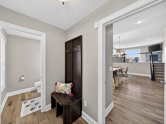 4th image of 4228 Silver Ridge Pl NW
