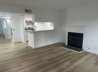 8603 Fenwick St APT 12, Sunland, CA 91040