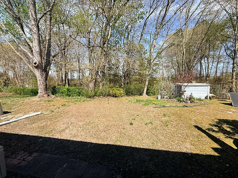 25 Heather Pl — Photo 12