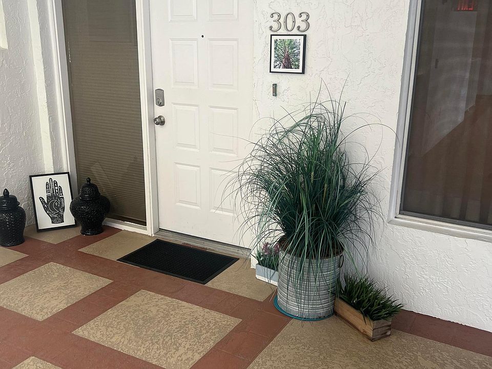 1st image of 7370 Orangewood Lane #303