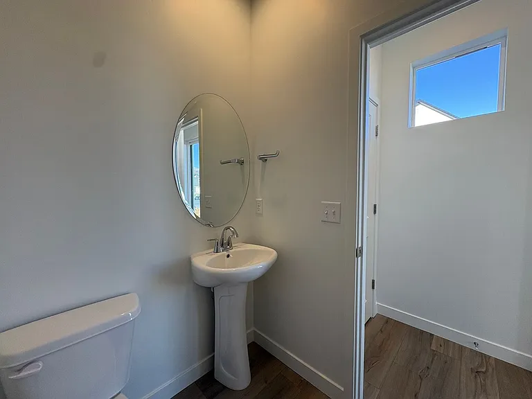 1592 N Summer Springs Cv — Photo 10
