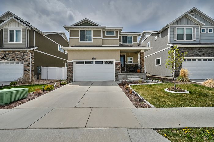 1st image of 2515 N Wallace Way