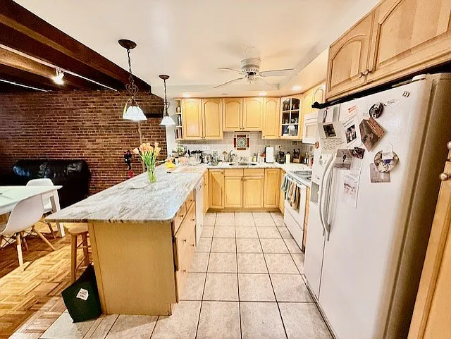 99 Fulton St #2 — Photo 8