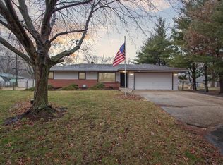 1924 Schell Dr, Rockford, IL 61109