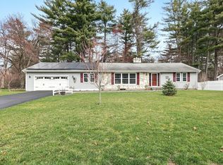 56 Tallyho Dr, Springfield, MA 01118