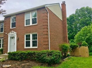 10427 Graystone Ct, Oakton, VA 22124