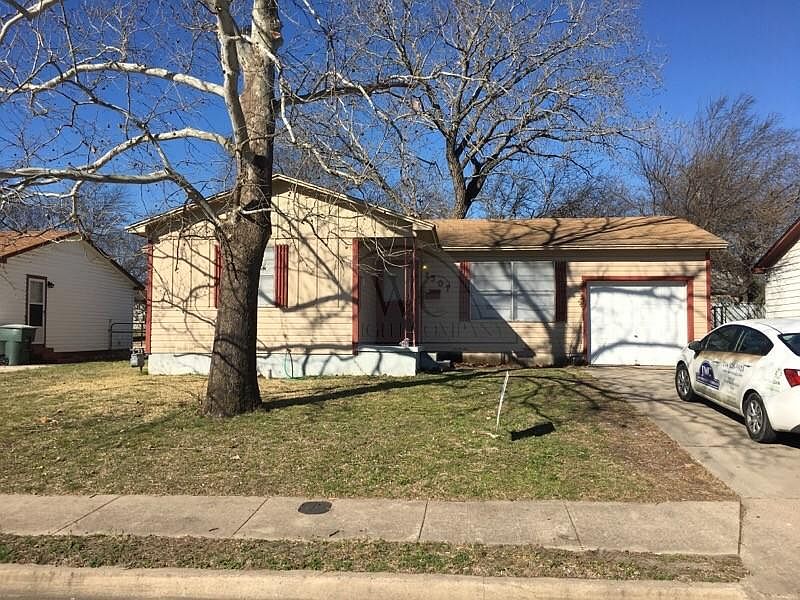 1st image of 1307 N West S Young Dr