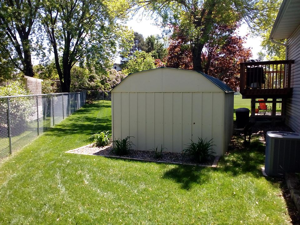 1st image of 6701 83rd Pl N