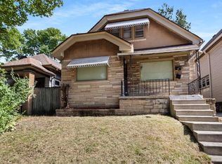 3172 N 30th St, Milwaukee, WI 53216