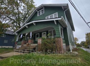 1976 Sullivant Ave, Columbus, OH 43223