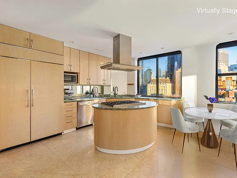 377 Rector Pl #PHB — Photo 7