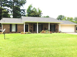 147 Old Canton Hill Dr, Jackson, MS 39211