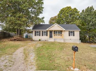 1703 Messina Ct, La Vergne, TN 37086