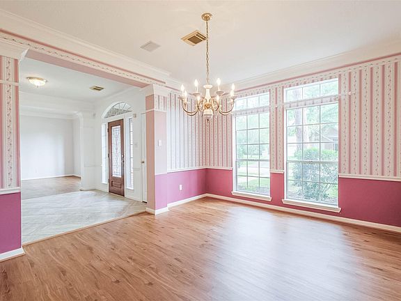3rd image of 14923 Autumnvale Ln