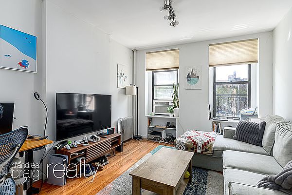 1st image of 227 E 28th St APT 3C