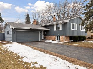 2422 Cedar Ave, White Bear Lake, MN 55110