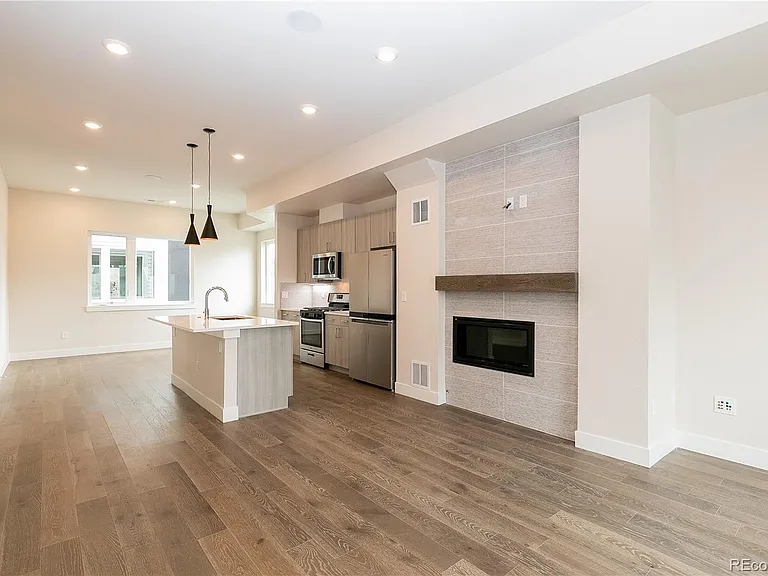 1275 Stuart St — Photo 21